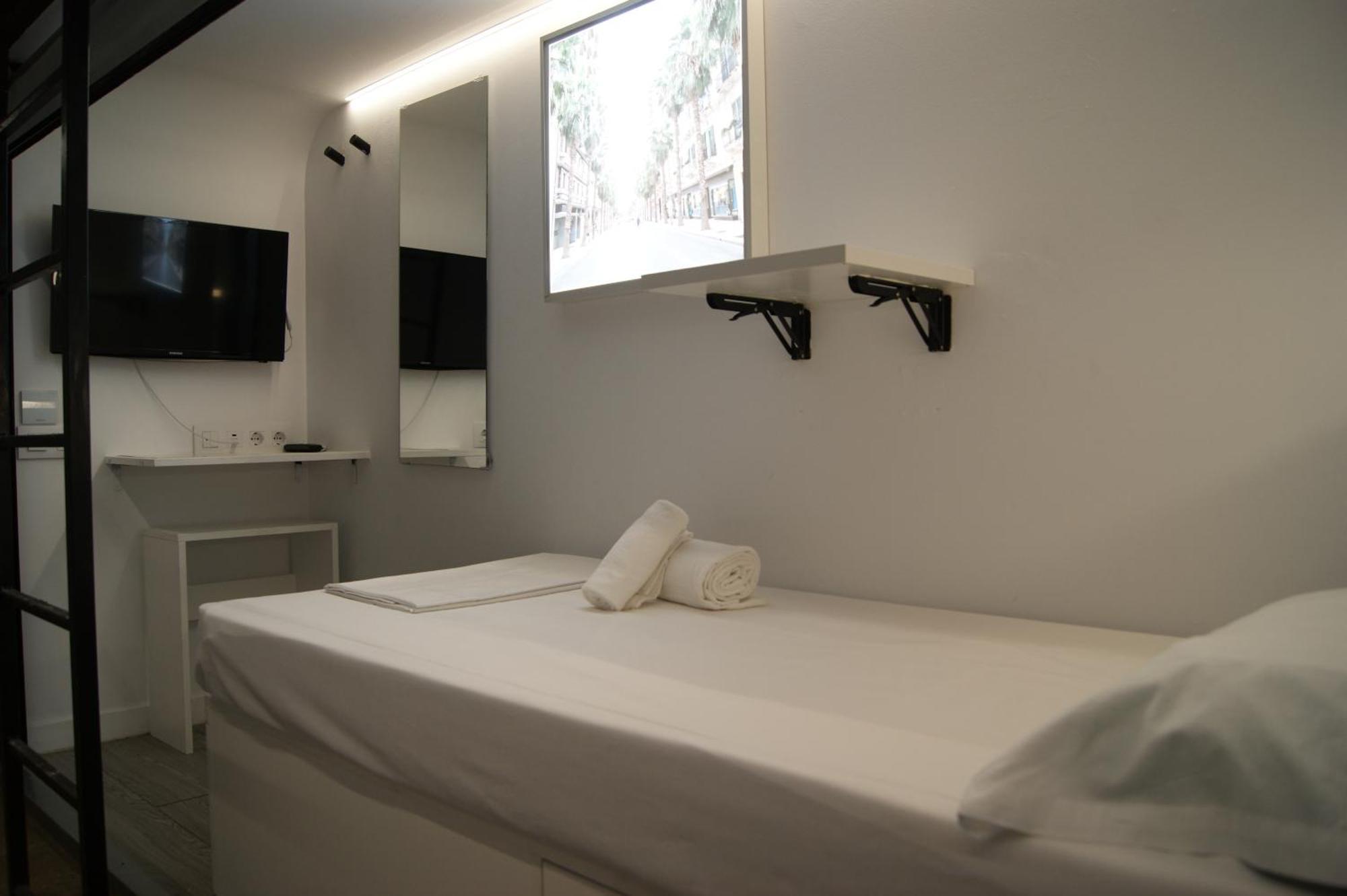 M Pods Hotel Cápsula 2*