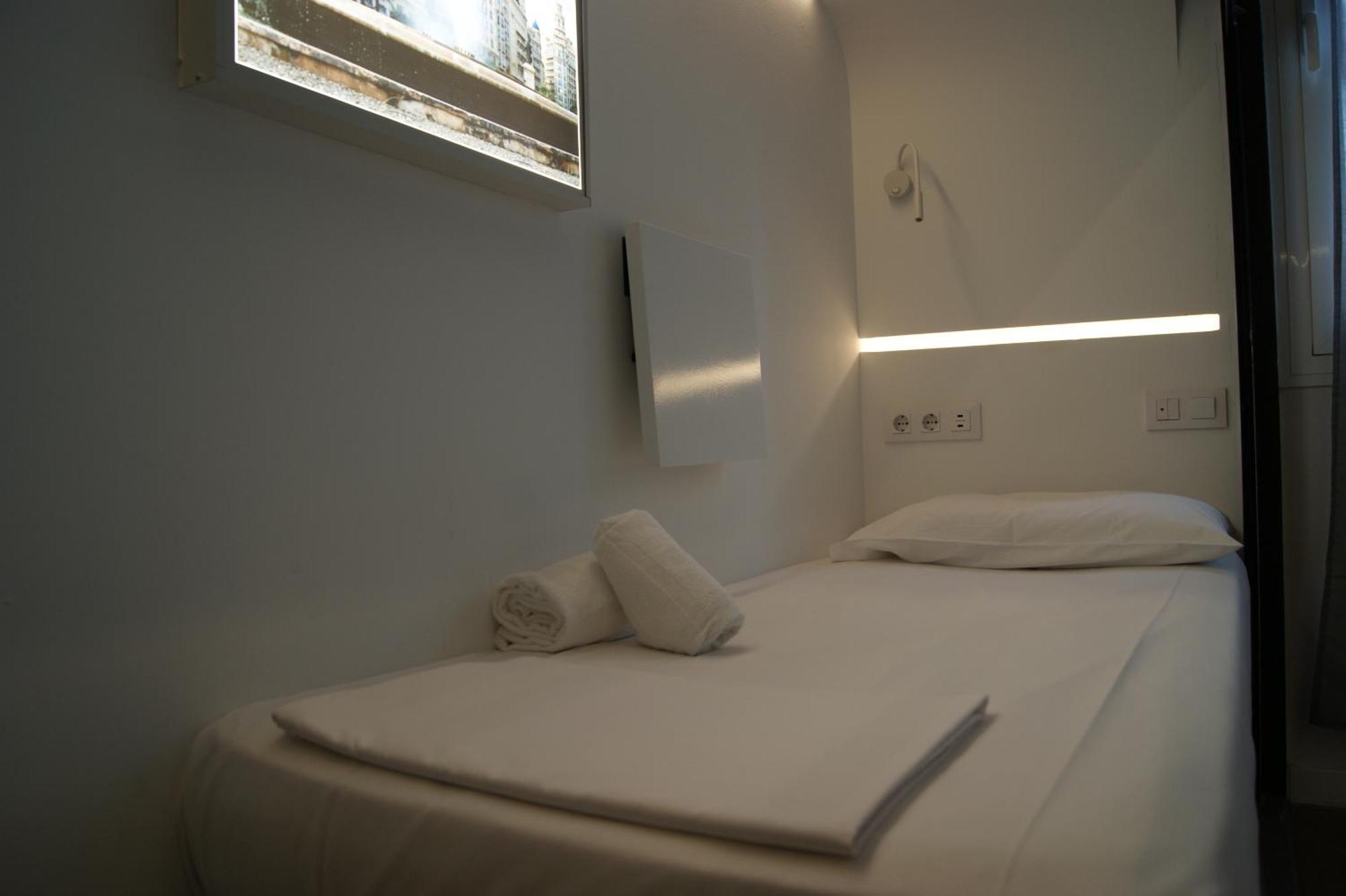 M Pods Hotel Cápsula